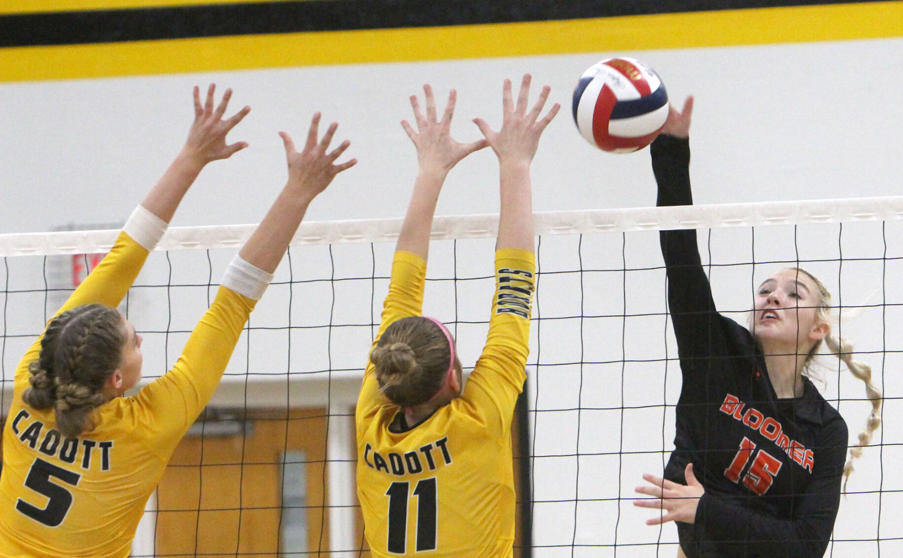 Bloomer at Cadott volleyball 9-13-22
